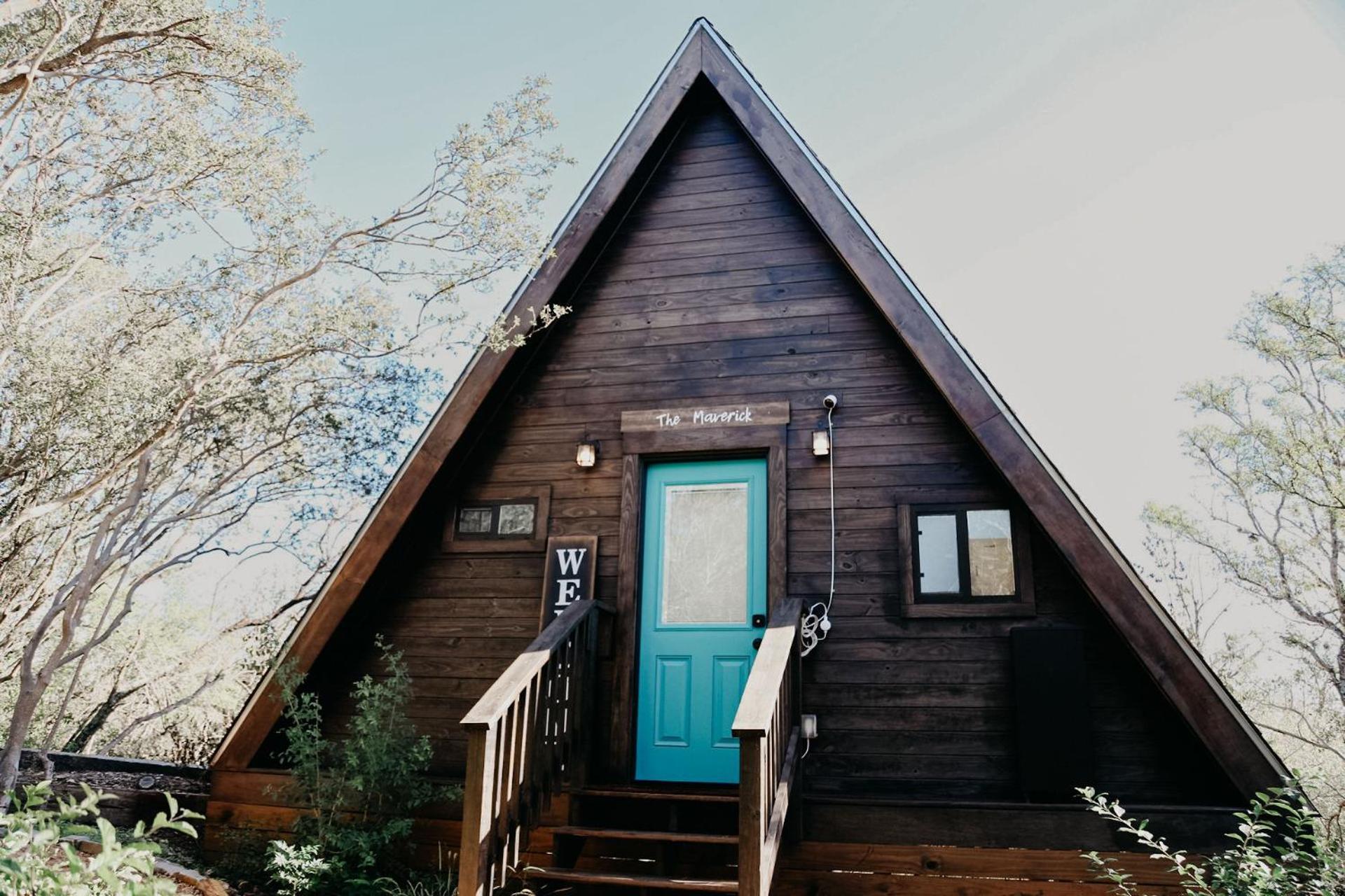 The Maverick: A-Frame W/ Hammock And Tree Top View นิวบราวน์เฟลส์ ภายนอก รูปภาพ