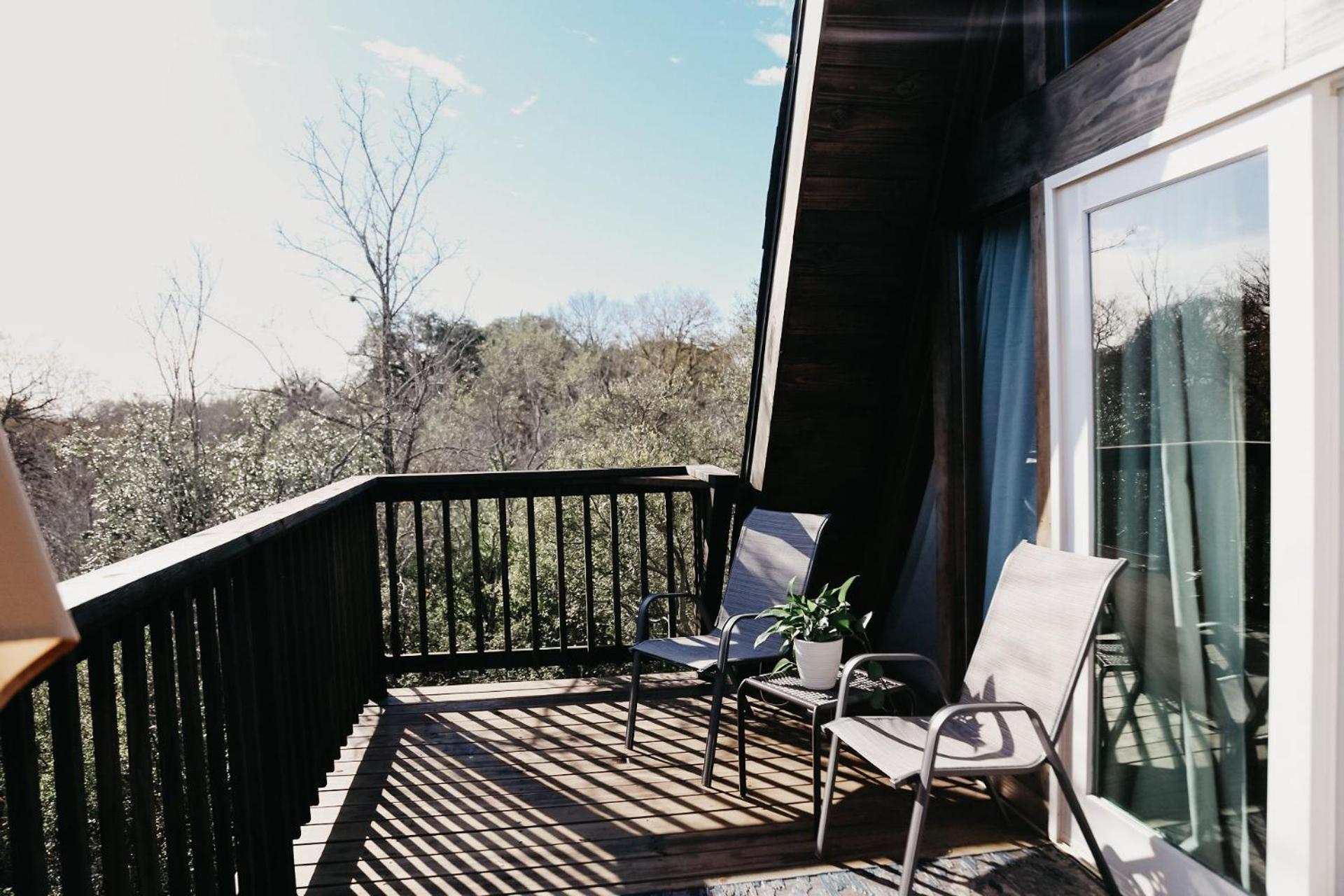 The Maverick: A-Frame W/ Hammock And Tree Top View นิวบราวน์เฟลส์ ภายนอก รูปภาพ