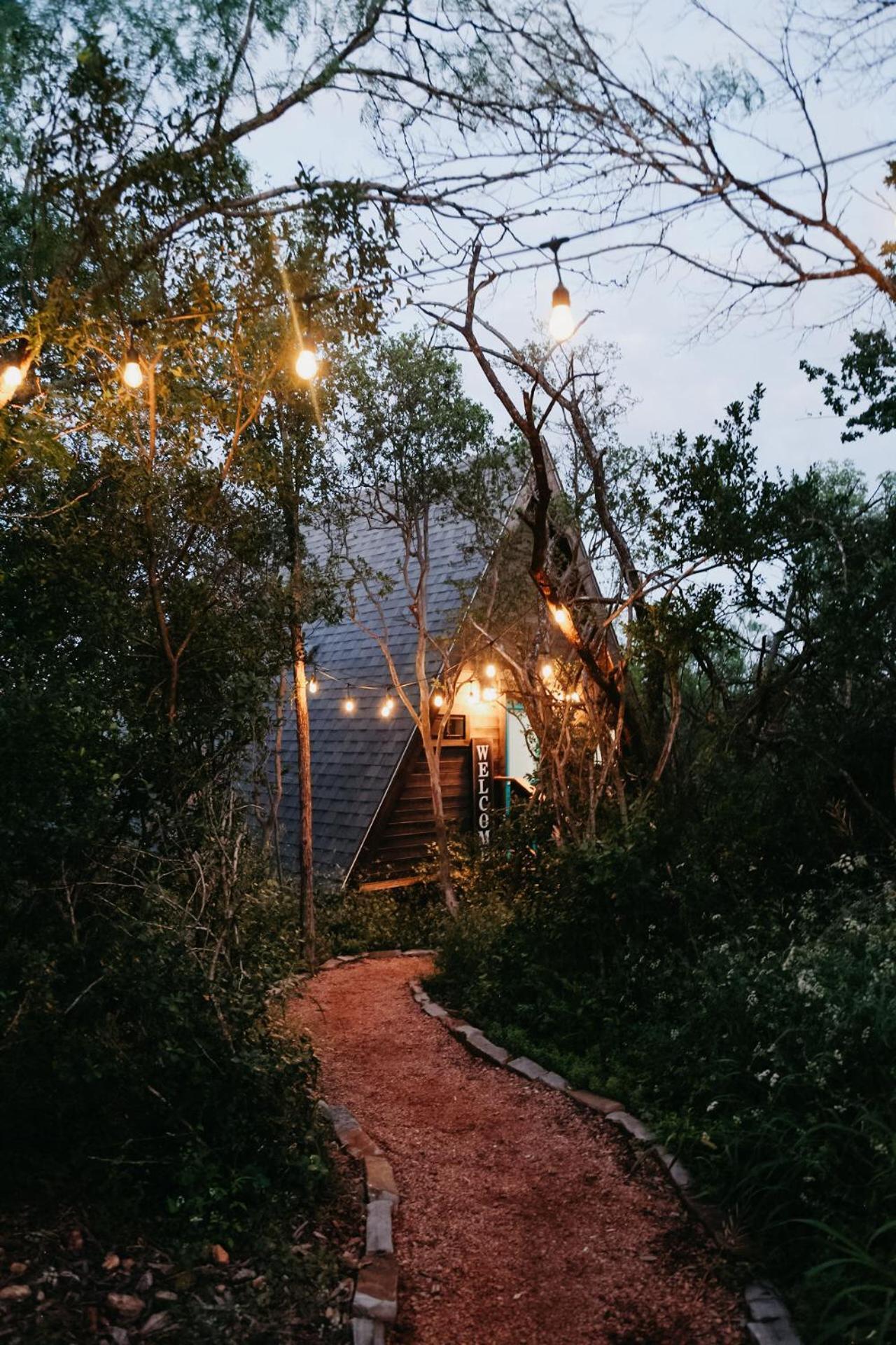 The Maverick: A-Frame W/ Hammock And Tree Top View นิวบราวน์เฟลส์ ภายนอก รูปภาพ