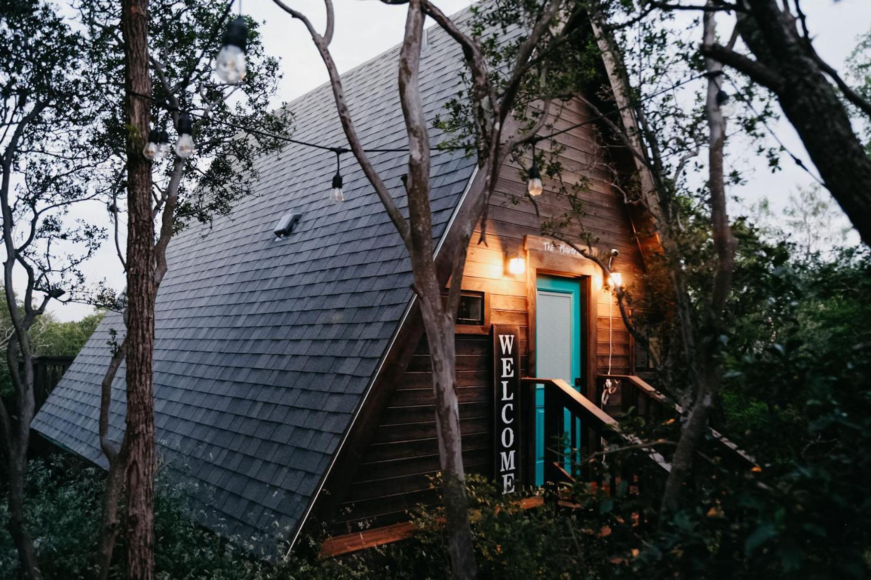 The Maverick: A-Frame W/ Hammock And Tree Top View นิวบราวน์เฟลส์ ภายนอก รูปภาพ